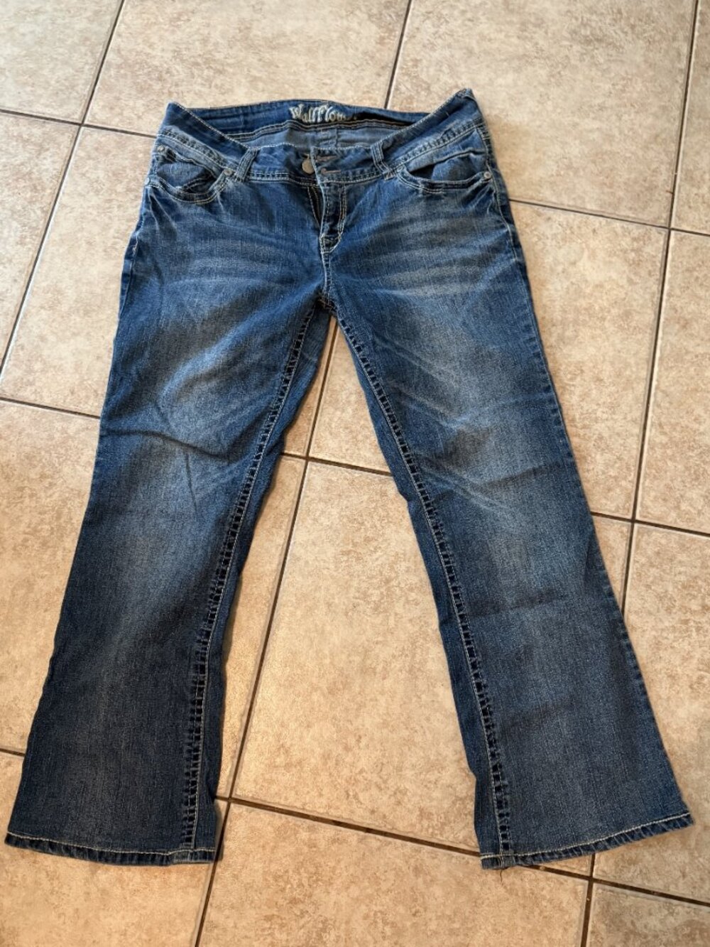 WallFlower Women's Bootcut Jeans Blue Denim Medium Wash Mid Rise Stretch 15